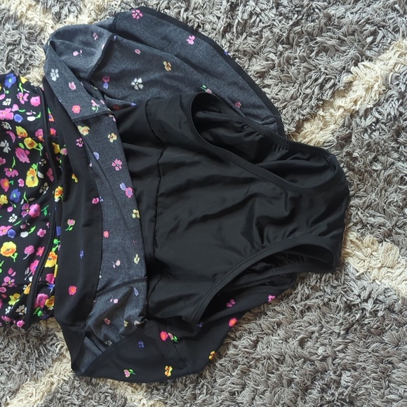 St Johns Bay Floral Swimsuit Dress Padded Size Women's 10 - Picture 5 of 10